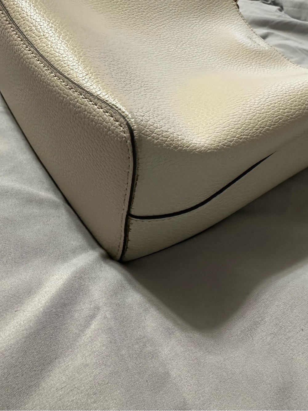 COACH HANDBAG - Picture 7 of 14